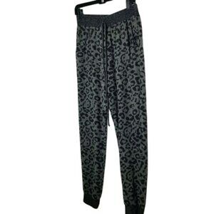 Fade By BKE‎ Womens Leopard Print Jogger Pants Size M Polyester Rayon Blend